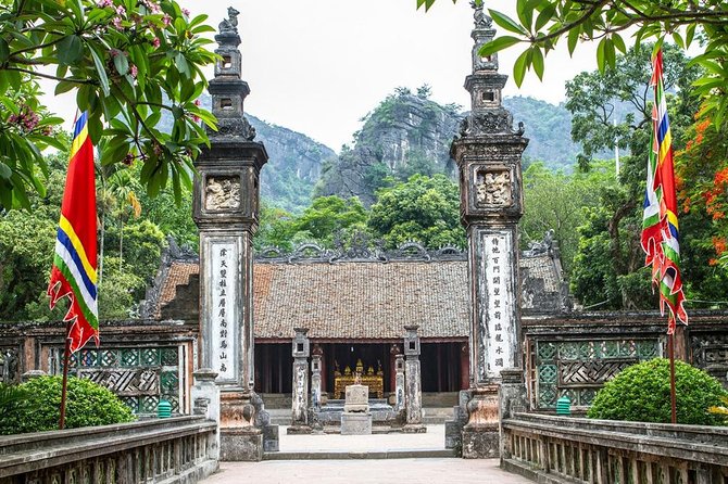 Ninh Binh Full-Day Tour from Hanoi to Hoa Lu, Tam Coc & Mua Cave Via Boat & Bike - Who should book this Ninh Binh tour