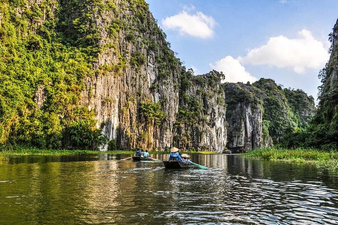 Ninh Binh Full Day Tour From Hanoi With Customized Attractions - What this Ninh Binh day trip is trying to do