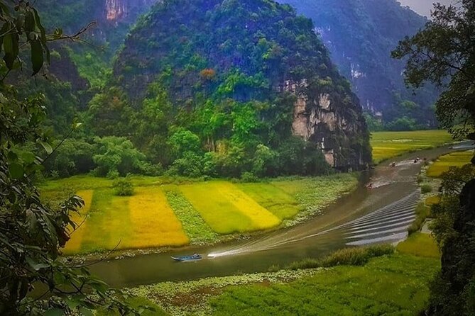 Ninh Binh Full Day Tour to Hoa Lu Tam Coc Mua Cave Buffet Lunch - What the $45 price really covers