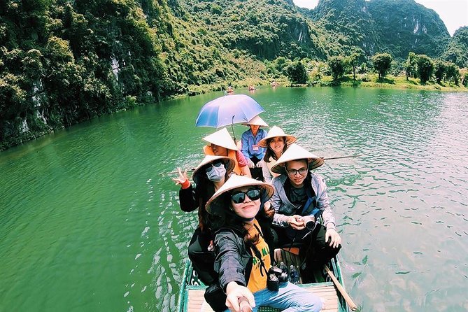Ninh Binh Full-Day Trip to Trang An Mua Cave Hoa Lu Buffet Lunch - Lunch and the shift to outdoor Ninh Binh