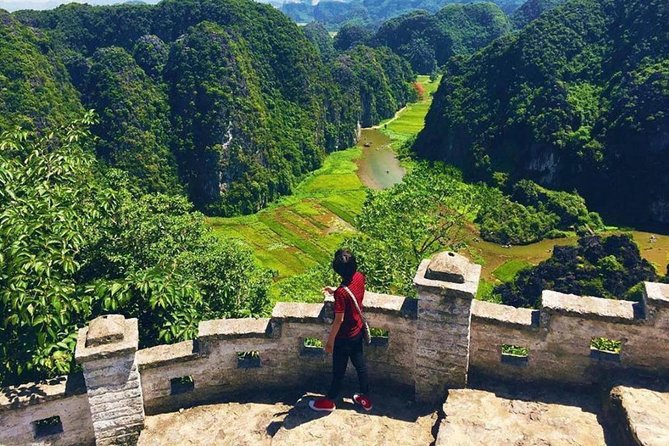 Ninh Binh Full-Day Trip to Trang An Mua Cave Hoa Lu Buffet Lunch - Getting from Hanoi to Hoa Lu