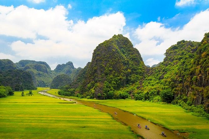 Ninh Binh Highlights Hoa Lu/Bai Dinh-Trang An/ Tam Coc- Mua Cave - Why This Day Trip Works From Hanoi