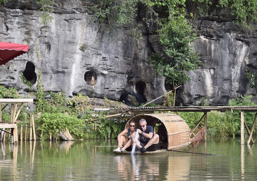 Ninh Binh: Rice planting and fishing by basket tour - Timing, clothing, and practical advice
