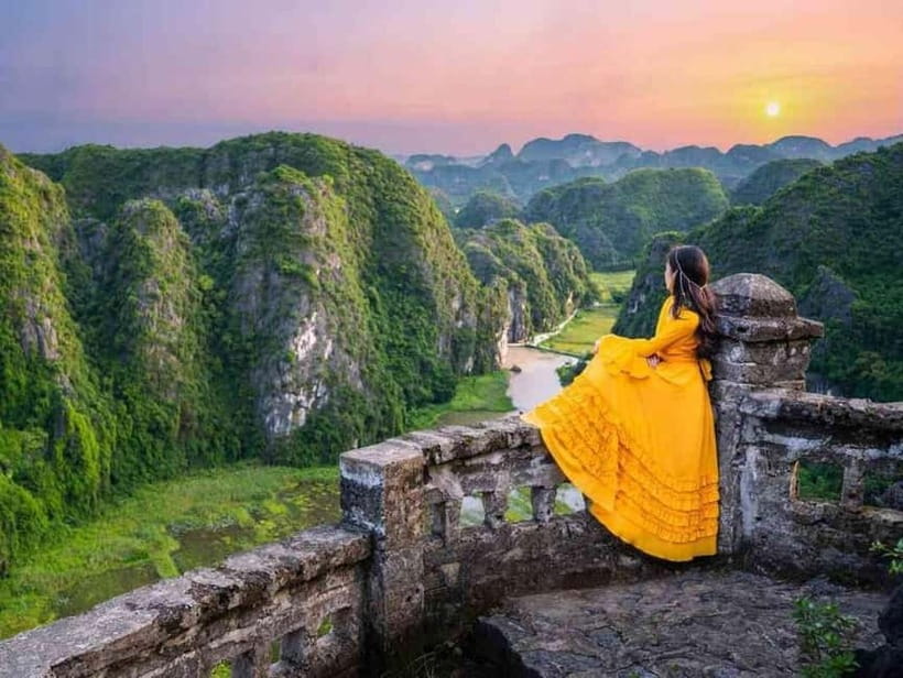 Ninh Binh Sunset Motorbike: Mua Cave, Coi Khe & Hoa Lu Town - Who should book this experience?