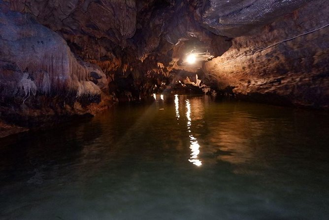 Ninh Binh Tour Bai Dinh Trang An Mua Cave Small Group Limousine - Lunch with Vietnamese dishes in the middle of the day