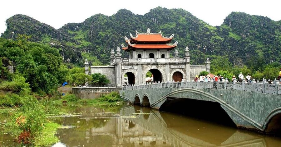 Ninh Binh: Trang An Boat Ride, Hoa Lu & Mua Cave Sunset - What this Ninh Binh day actually includes