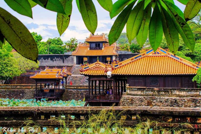 Official Hue: Dragon Boat, Imperial Citadel, & Market tour - A full Hue day without complicated planning