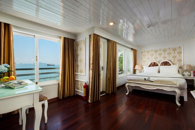 (Official) Signature Royal Cruise - 03 days 02 nights program - What is included, and what still costs extra