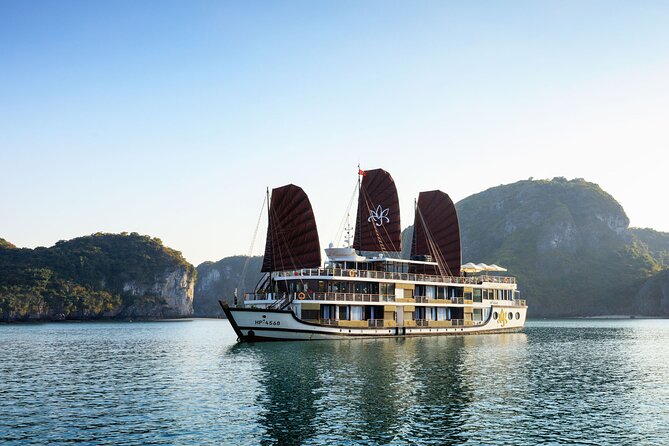 Orchid Cruises 2Days/1Night 5 Star All included - The people who shape the experience