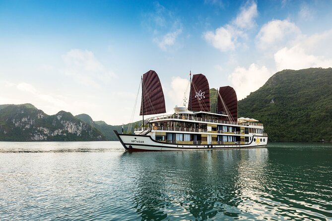 Orchid Cruises 3days/2nights For 5 Star All Included - What the small ship means for your comfort