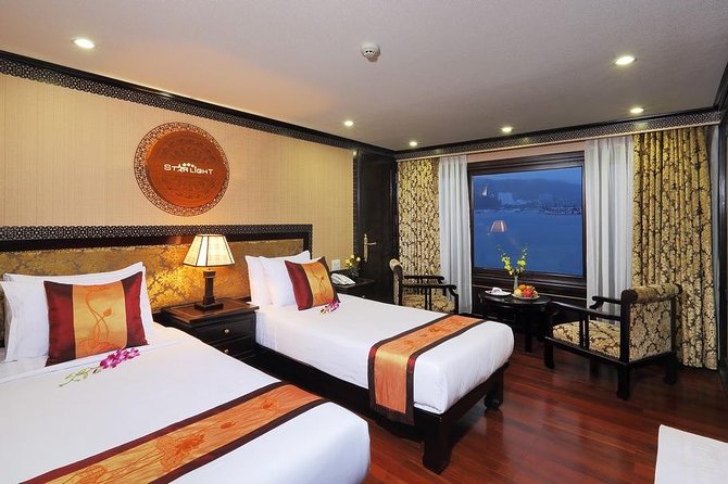 Overnight Halong Bay Cruise on the Starlight - Dinner and the overnight cabin