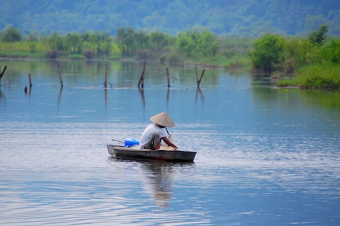 Perfume Pagoda Day Tour from Hanoi - The Yen Vi River by boat