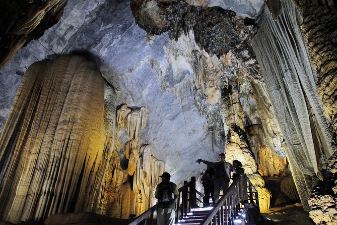 PHONG NHA CAVE -DARK CAVE 1 DAY TRIP FROM DONG HOI or PHONG NHA - The road from Dong Hoi to Phong Nha National Park