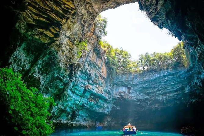 Phong Nha Cave - Paradise Cave Small Group Tour: All Inclusive - The morning pickup from Dong Hoi or Phong Nha