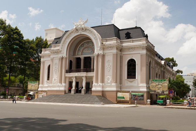 Phu My Shore Excursion: Best of Private Ho Chi Minh City Tour - A quick look at the civic center