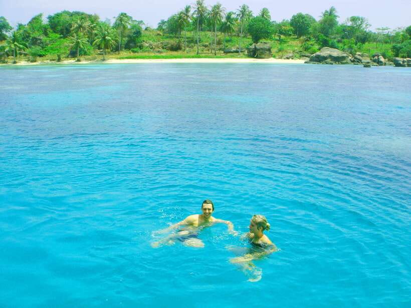 Phu Quoc: 3 Island Tour by Boat with Guide - Gam Ghi Island: often the stronger reef stop