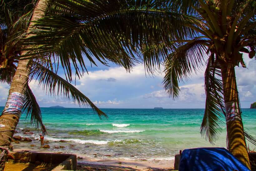 Phu Quoc: 3 Island Tour by Boat with Guide - Lunch on board, with plenty to eat
