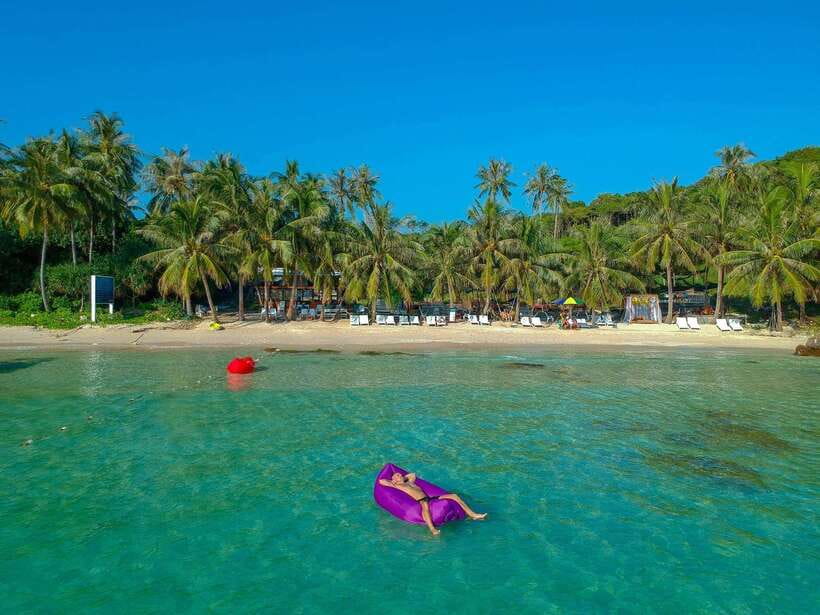 Phu Quoc: Cable Car Ride and 3 Islands Boat Tour with Lunch - White sand and easy time at May Rut Trong
