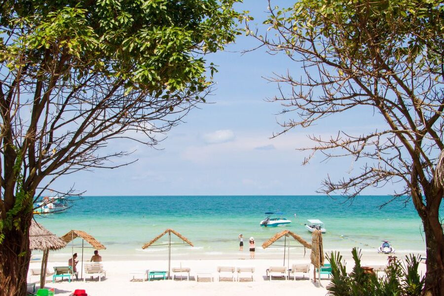 Phu Quoc Land 1: Southern Tour & Sao Beach - Sunset Town and the final walk
