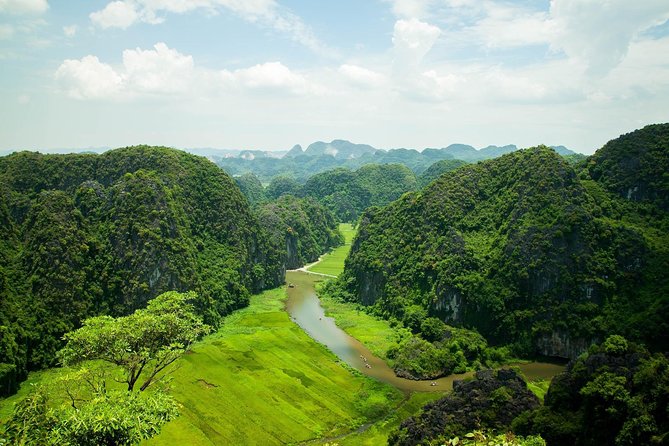 Premium Hoa lu - Trang An - Mua Cave with Buffet Lunch from Hanoi - The timing, pickup, and return to Hanoi