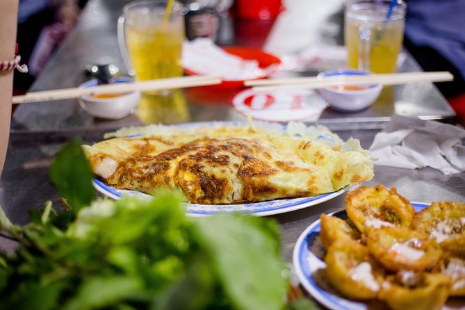 Private Street Food Motorbike Tour in Ho Chi Minh City - District 4 finishes with seafood and dessert