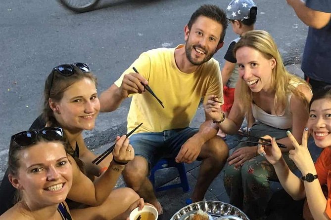 Private Street Food Tour - Walking Hanoi Old Quarter - Guide quality is the deciding factor