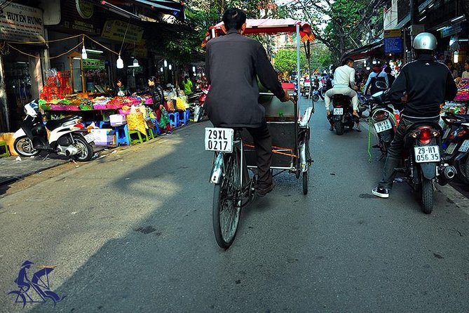 Private tour - Hanoi old quarter cyclo tour (2 hours) - Key points about the Hanoi cyclo ride