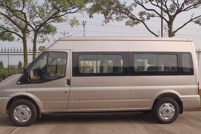 Private transfer between Hanoi Airport (HAN) and Hanoi Old Quarter - Departure transfers and the two Hanoi airport terminals