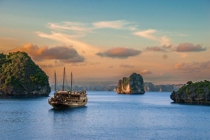 Private transfer between Hanoi and Halong - Communication and driver patience matter