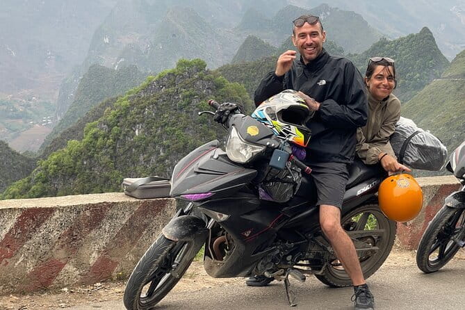 Private Transfers Ha Giang <=> Sapa One Way (Free Hotel Pickup) - Who will get the most from this transfer