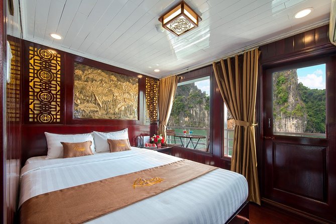 Renea Cruises - BEST Small Boat in Bai Tu Long & Halong Bay - Sunset, squid fishing, and a quiet night at sea