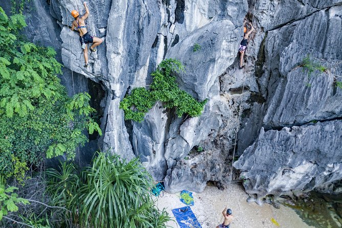 Rock Climbing Tour at Moody Beach - Lunch and time at the beach