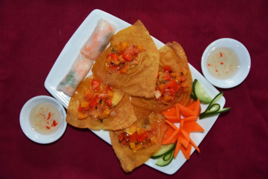Romantic Sunset Dinner Cruise in Hoi An - Should you book the Cinnamon Cruises dinner?