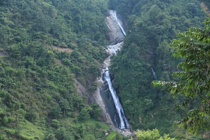 Sa Pa Full Day Trekking Tour - 2:30 pm: The bus back to Sapa