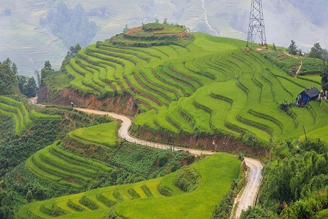 Sapa 3 Days 2 Nights Trekking Tour (1 Night In Ta Van Village, 1 Night In Hotel) - How hard is the walking?