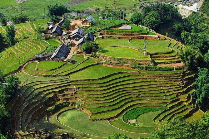 Sapa 3 Days 2 Nights Trekking Tour From Hanoi (2 Nights in Hotel) - Fansipan or Sapa on the final morning