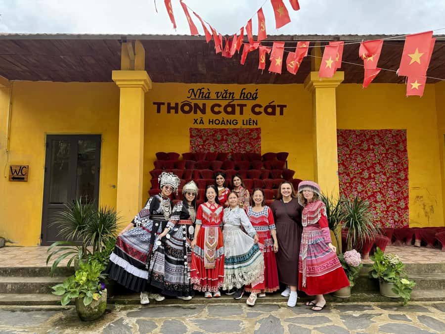 Sapa: Cat Cat Village, Moana, Alpine Coaster, Fansipan Cable - Key points to know before booking
