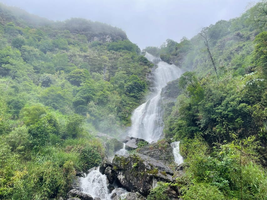 Sapa: Motorbike Tour 1 Day Visit Waterfalls & Local Villages - Lonely Tree and the first wide valley view