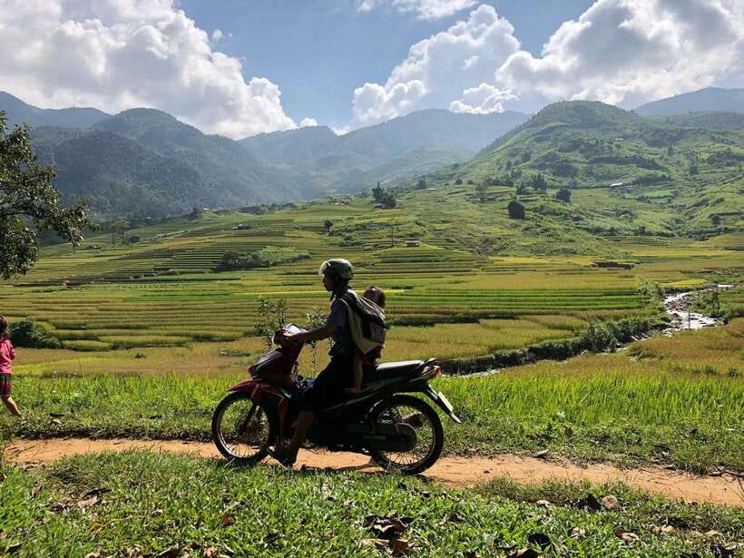 Sapa: Private Highlights Day Tour with Lunch - Starting at Cat Cat Village
