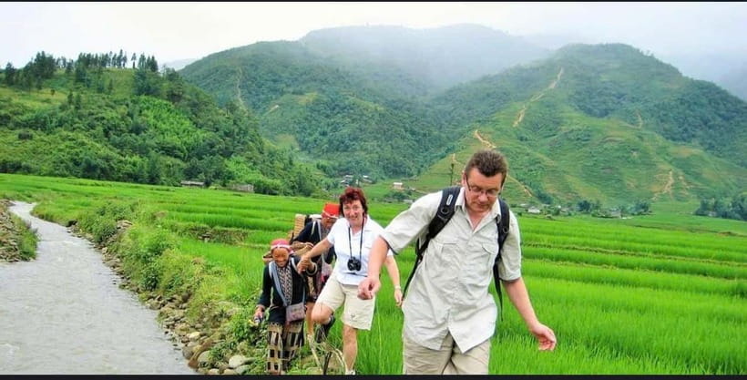 Sapa: Ta Phin Village Trek & Red Dao Herbal Bath - Ma Tra, school visits, and the middle of the walk