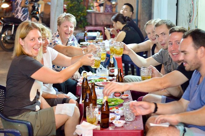 Seafood trail - Trying snails with a safety pin