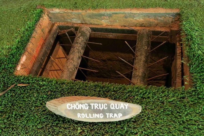 Small-Group 1-Day Tour: Cu Chi Tunnels & Mekong Delta - The road to My Tho and the included lunch