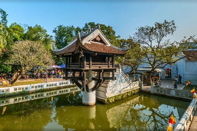 Small Group Half-day Hanoi City Tour with Train Street Visit (4h) - Ma May Street and old Hanoi house design