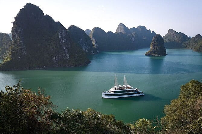 Taliya Day Cruise: Top Luxury Tour in Halong Bay & Lan Ha Bay - The Open-Air Deck and Photo Time