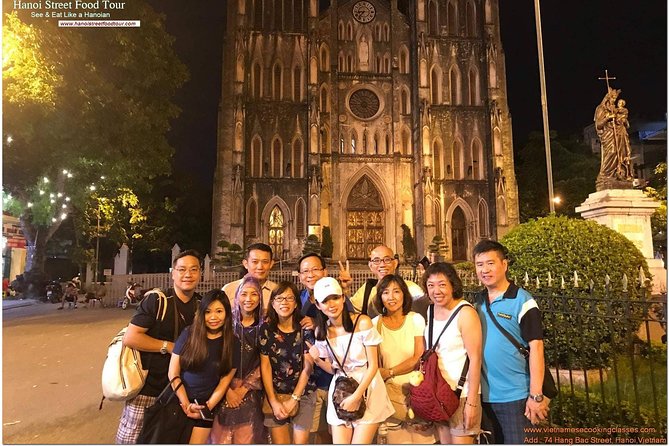 Tasting 8 Different Hanoi Street Foods at Noon Time - Practical tips for getting more from the tour