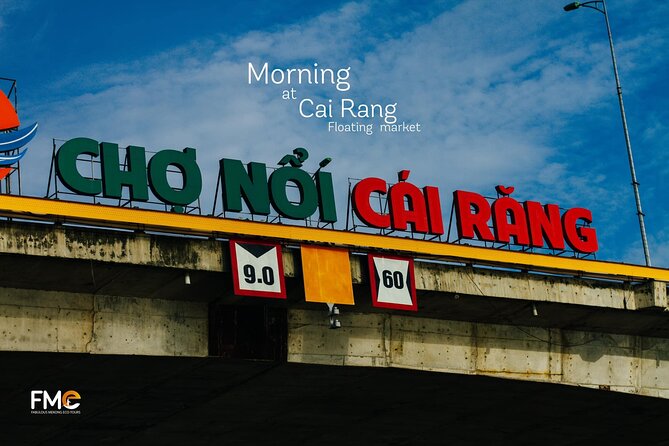 The hidden Fabulous Floating Market and Small Canal - Breakfast on a floating restaurant