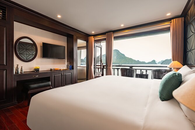 TOP TIER: 3 DAYS/2 NIGHTS tours- LIKE ABOSS on beautiful cruises - Leaving Hanoi for the harbor