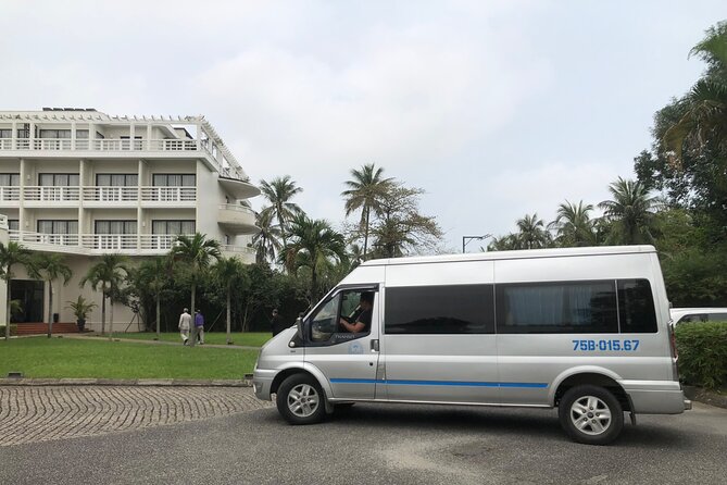 Transfer from Da Nang airport to Hoi An by private cars - Reliability is high, but the handoff still needs care