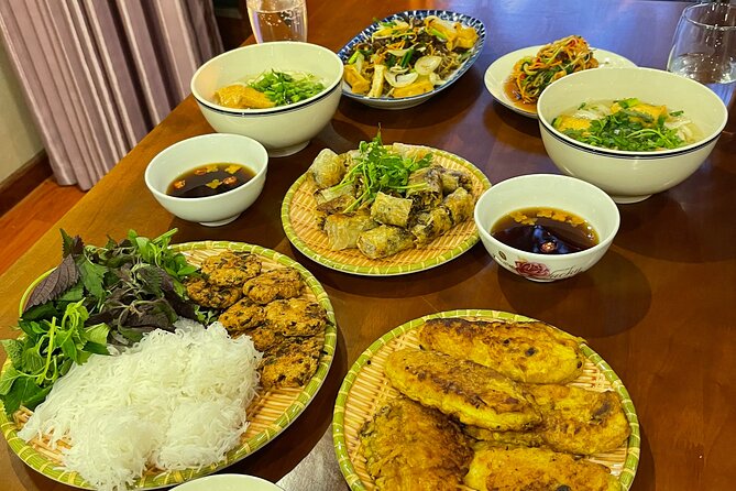 Vietnamese Vegetarian Cooking Class in Hanoi - Five Vietnamese dishes, prepared by you
