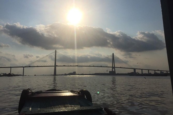 VIP Tour Cuchi Tunnels & Mekong Delta Cruise Full Day Group 12pax - What the $39 price really covers